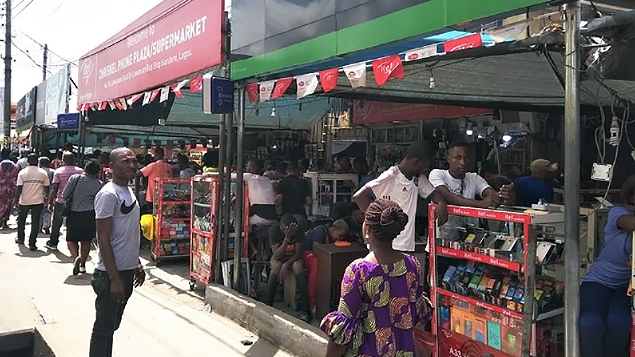 Offline dominance in smartphone retail: Africa’s resilient backbone